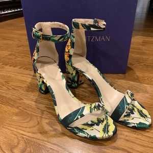 NIB Stuart Weitzman Green Floral Brocade Shoe 10